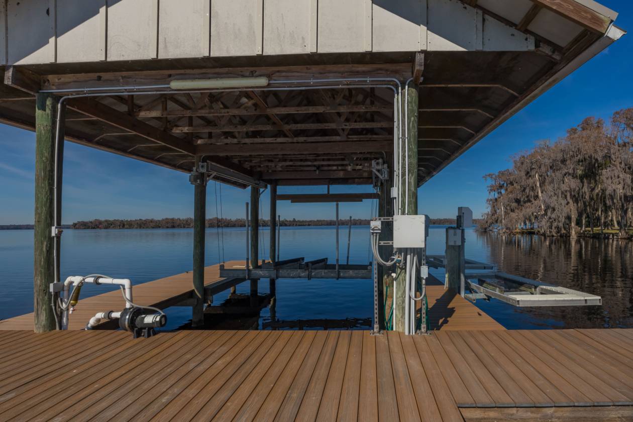GORGEOUS RIVERFRONT PROPERTY WITH DOCK AND BARNS - photo 4