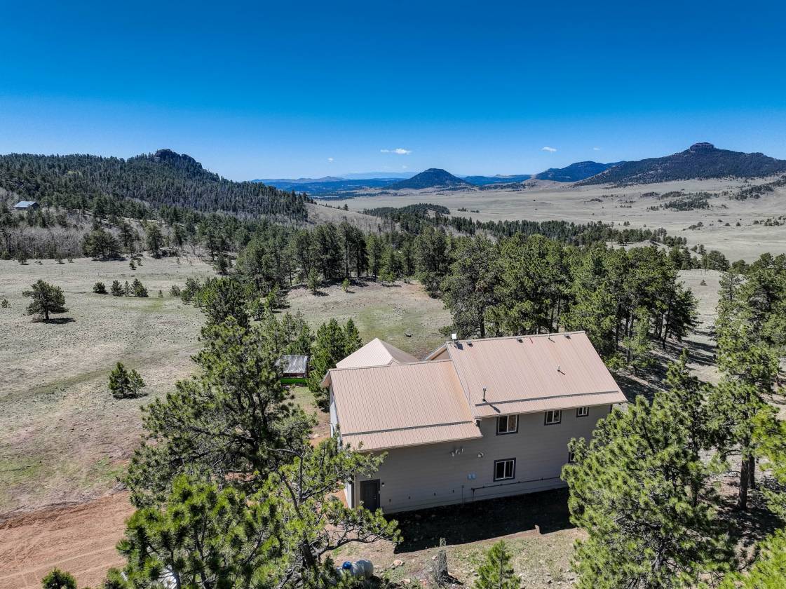 Horse Property for sale.