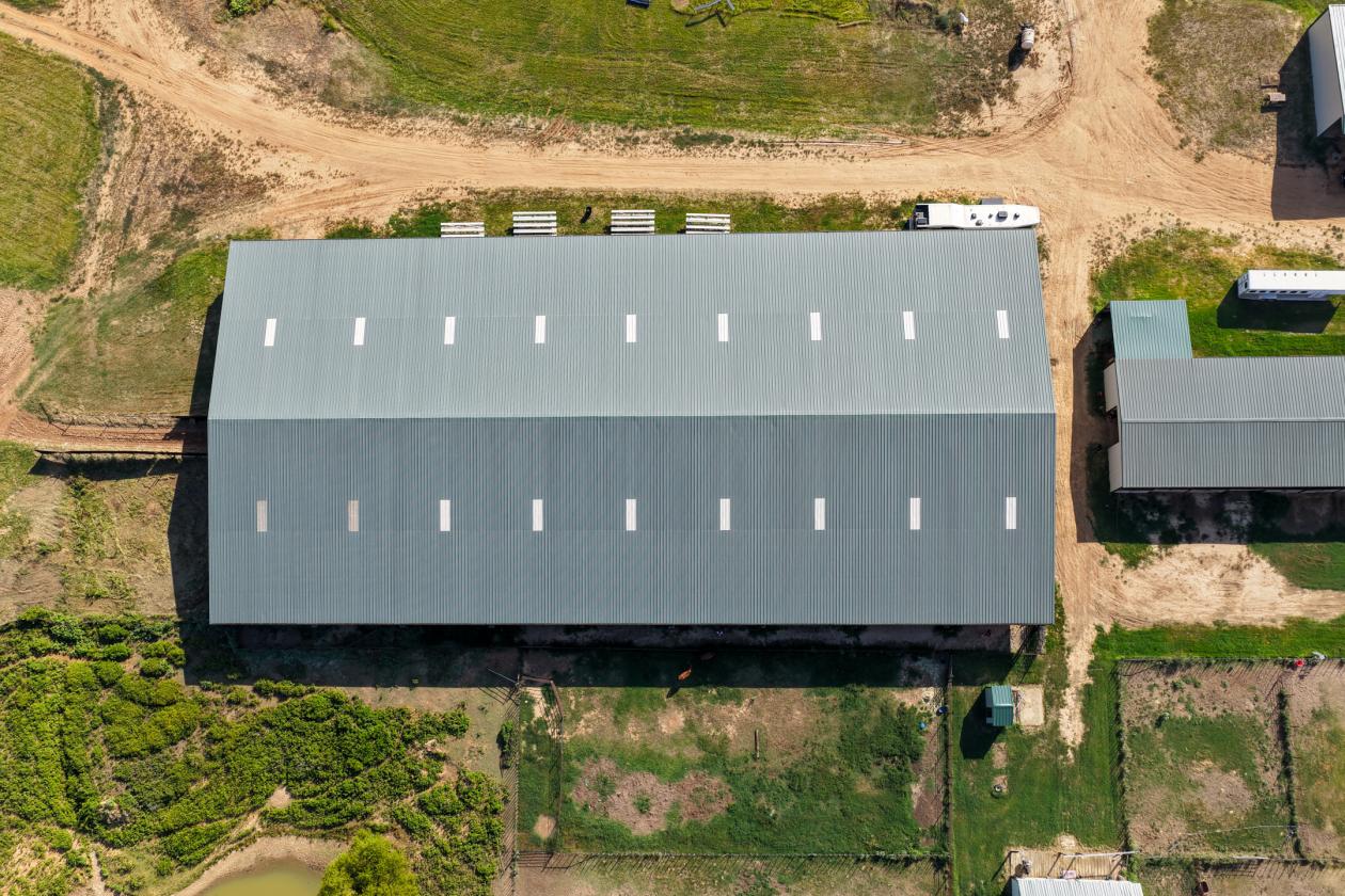 Income producing aquatread and covered arena - photo 11