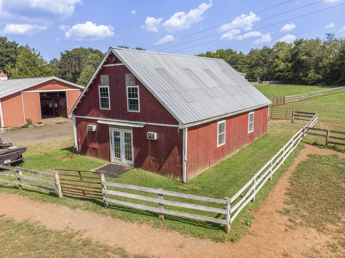 WORKING SHOW FARM 2 HOUSES Catlett, Fauquier County, Virginia