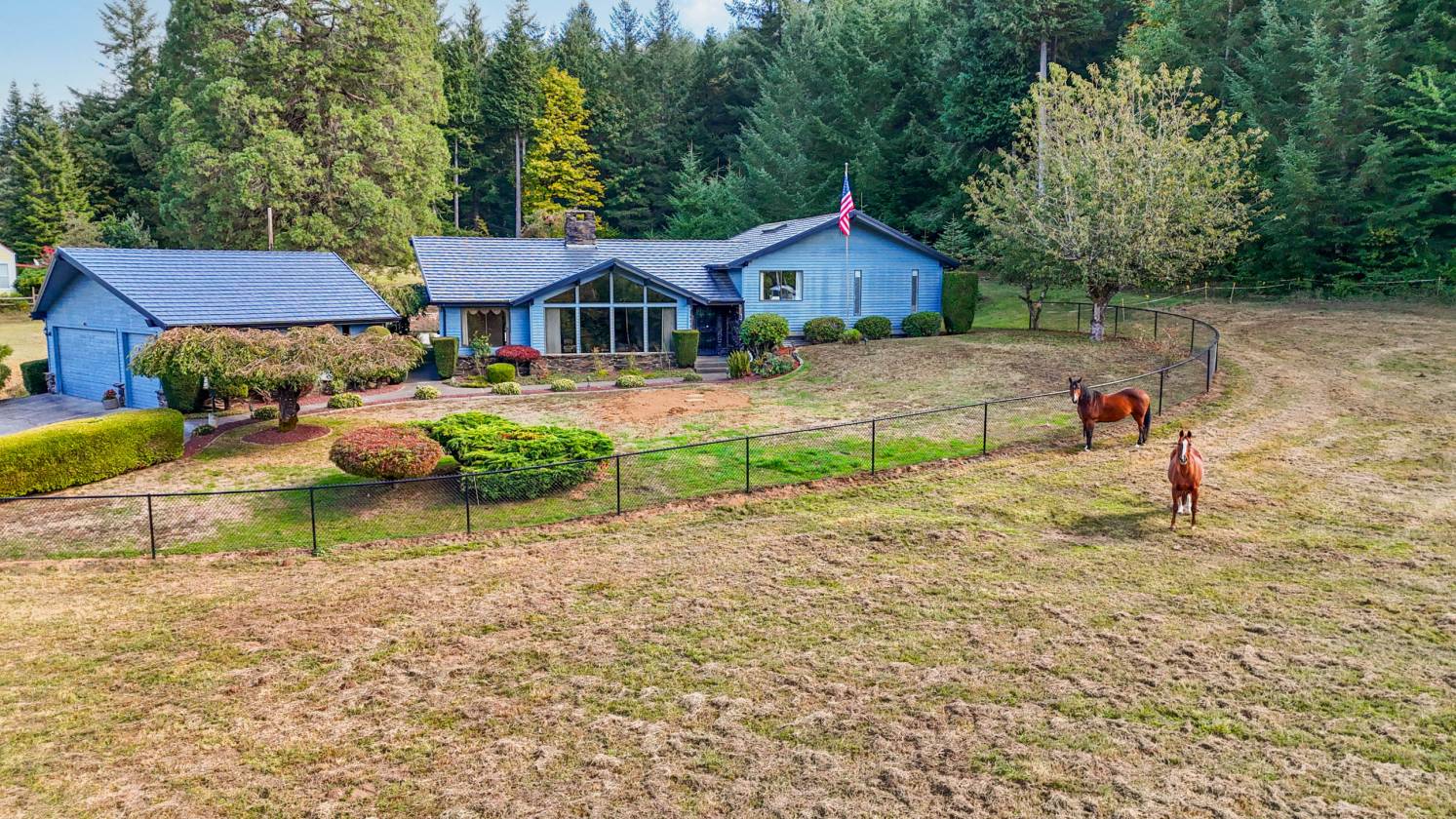 Horse Property for sale.