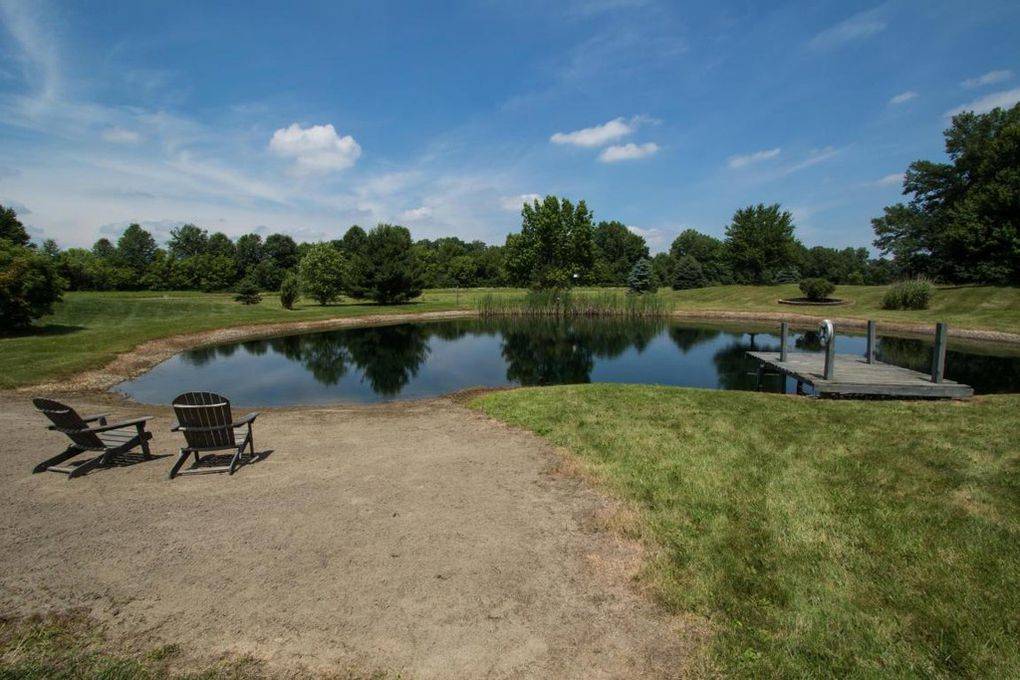 This is Paradise!! 5+ acres. pond, Barn Delaware, Delaware County