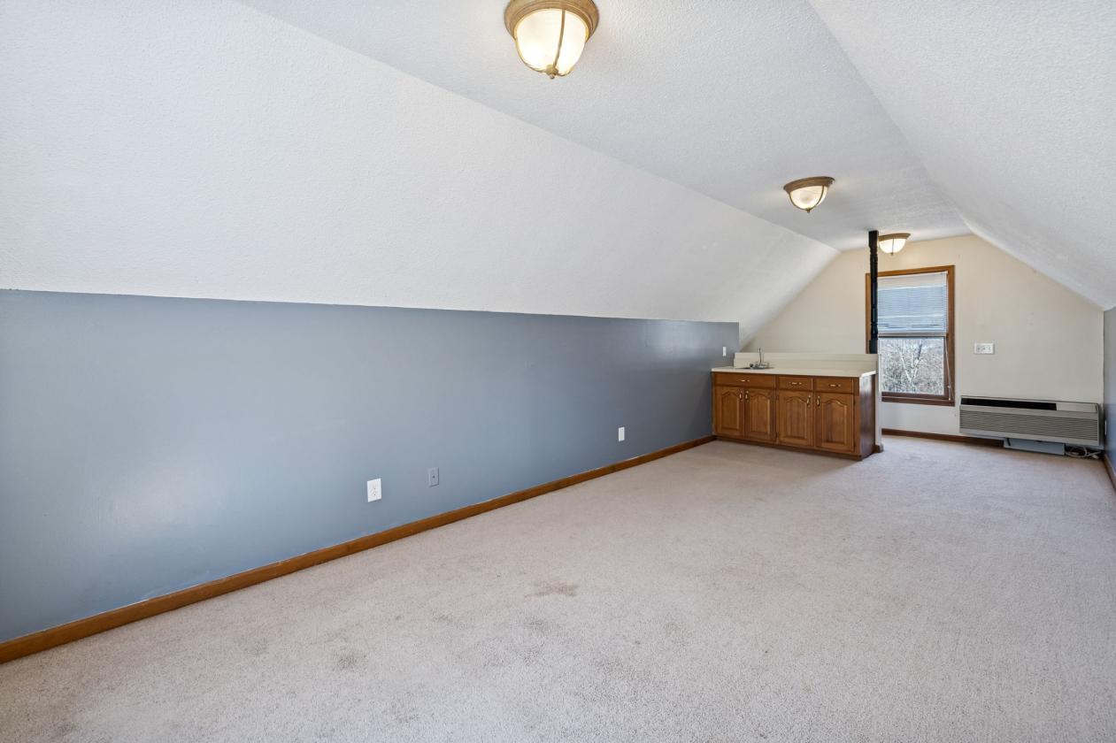Equestrian Sanctuary with Arena on 5 acres - photo 28