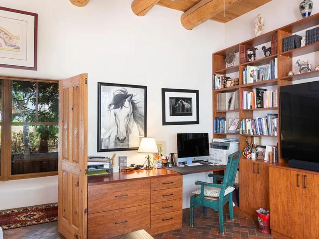 Established Santa Fe Equestrian Estate - photo 23