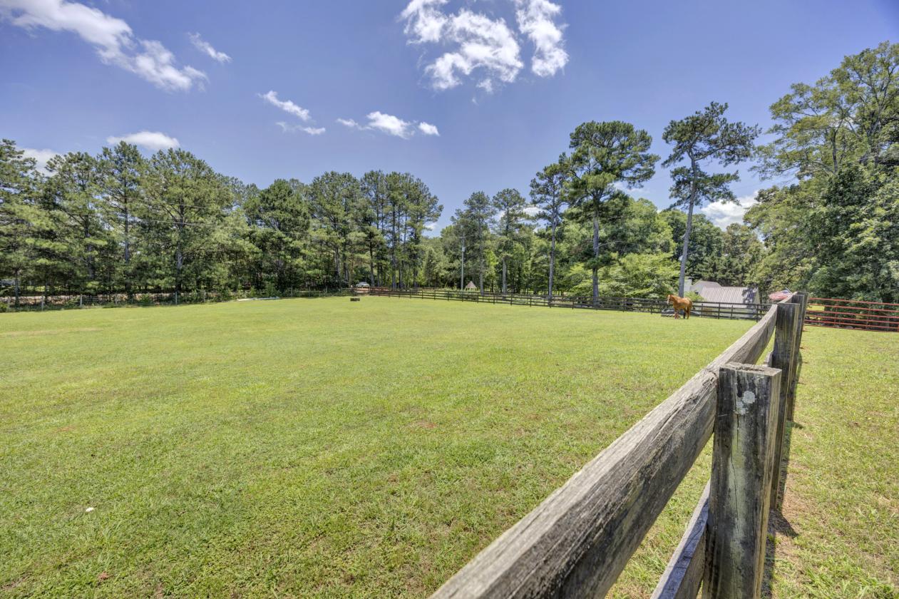 Exceptional 2.98 acre horse property with home - photo 27