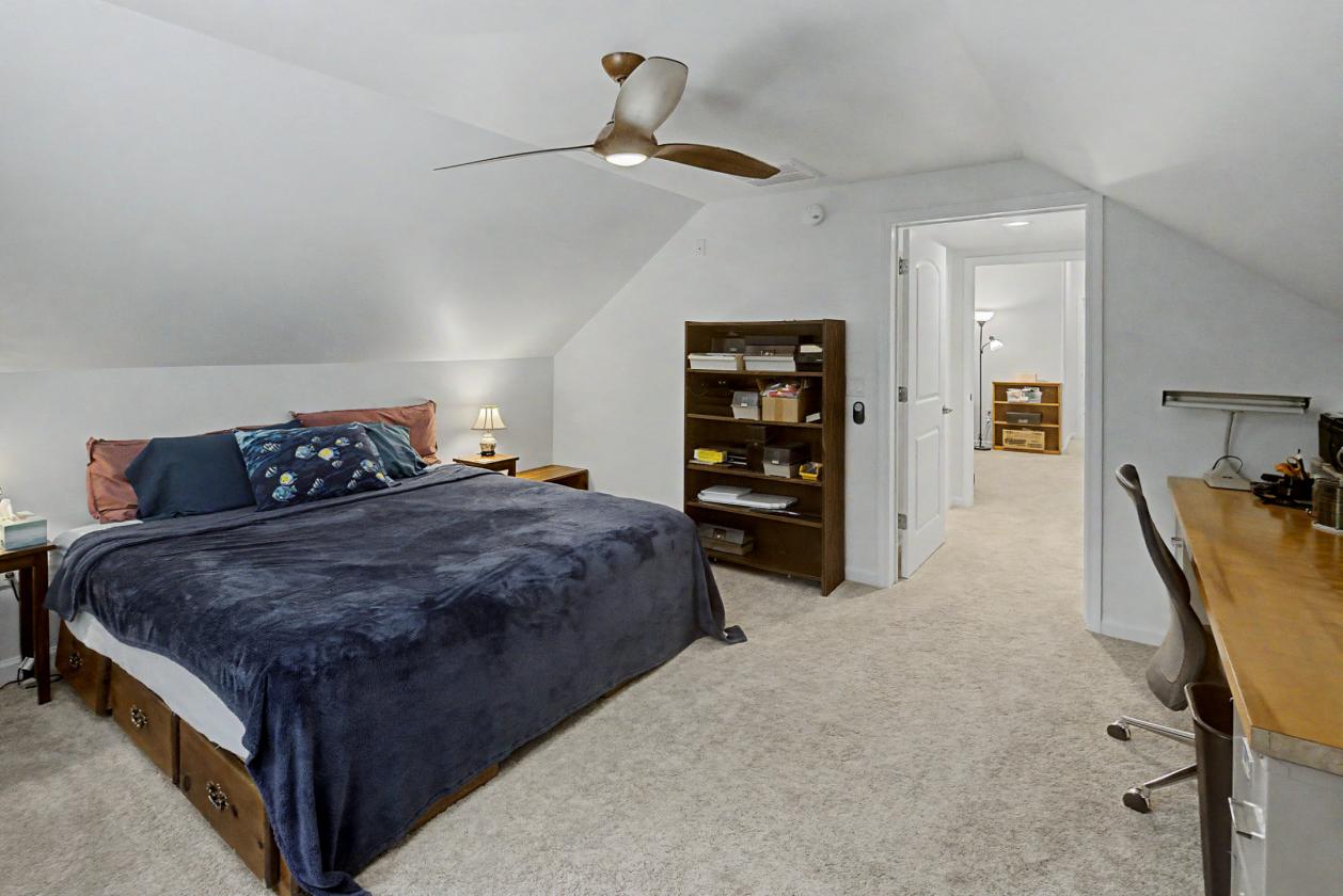 Spacious Home on 60 Acres - photo 26