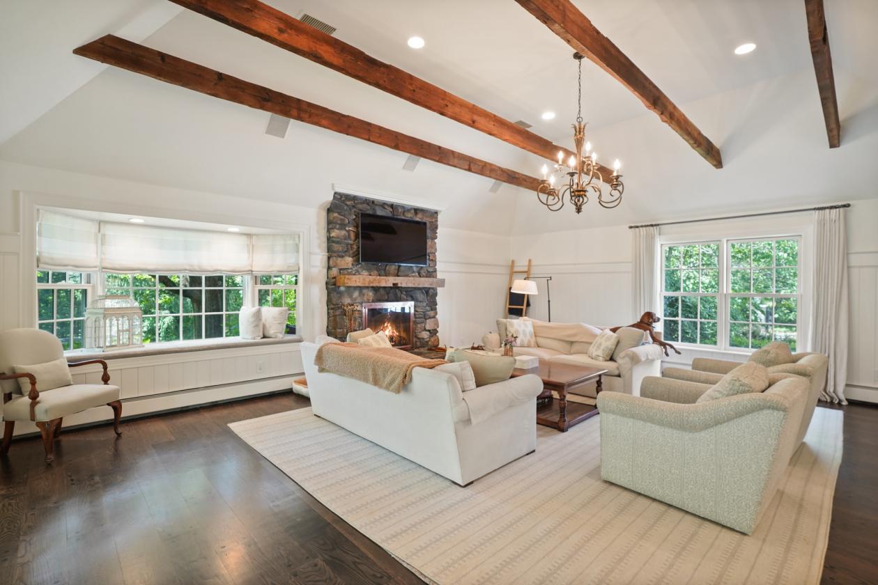 Meadow Ridge Farm - Luxury Horse Property - photo 5