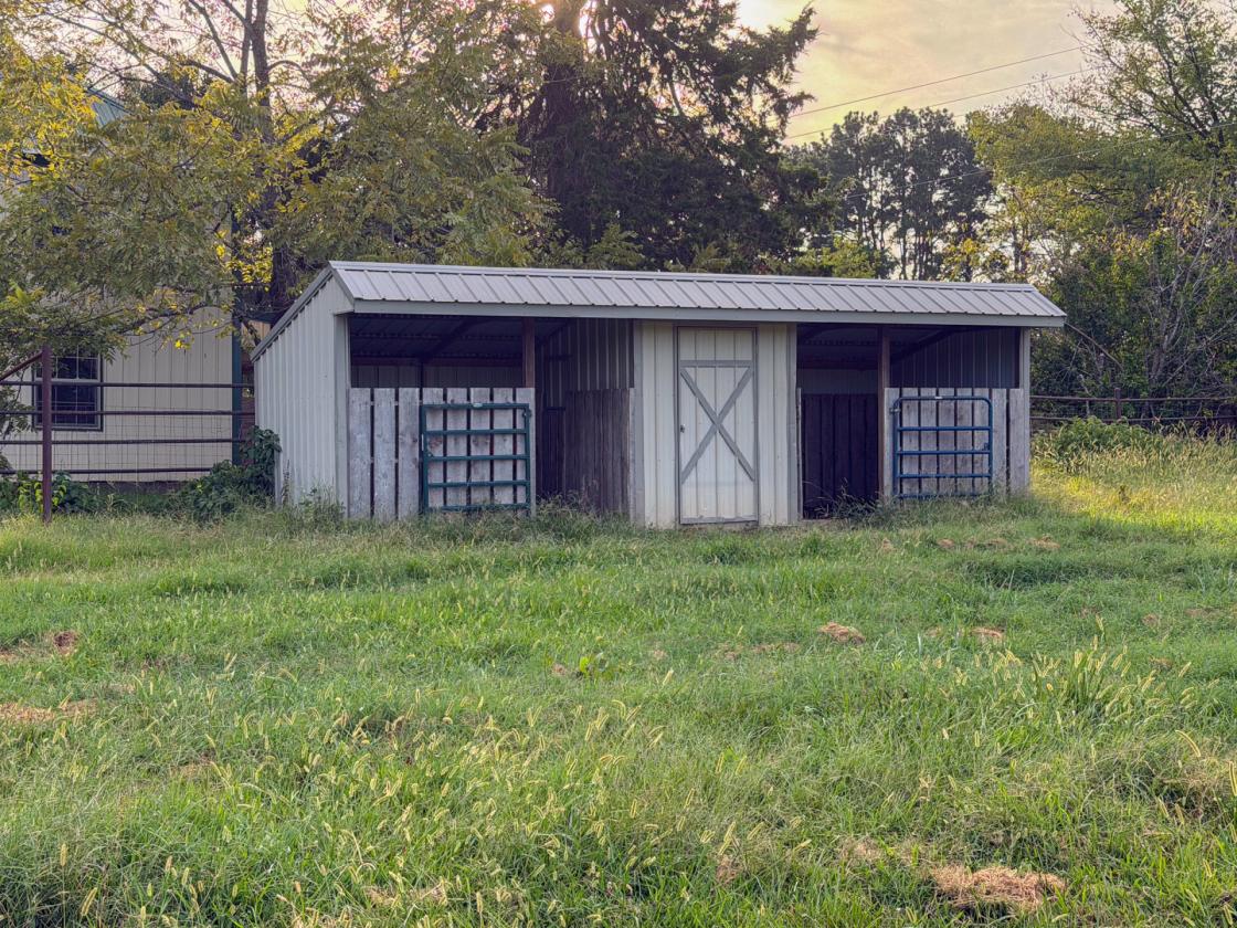 139 Acre Farm - Horse & Livestock Ready - photo 5