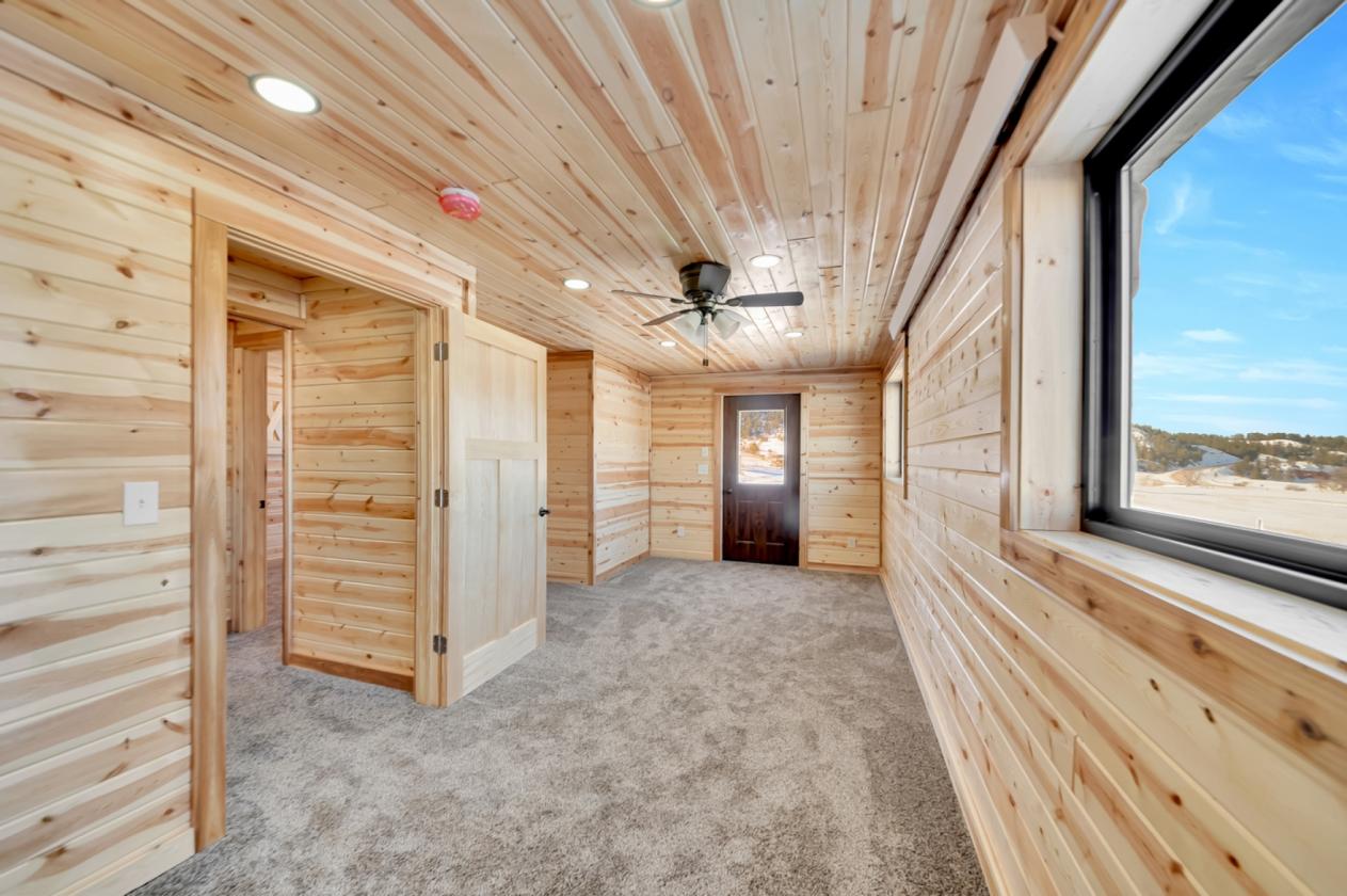 MOVE IN READY, 24+ ACRES, FULLY FENCED - photo 20