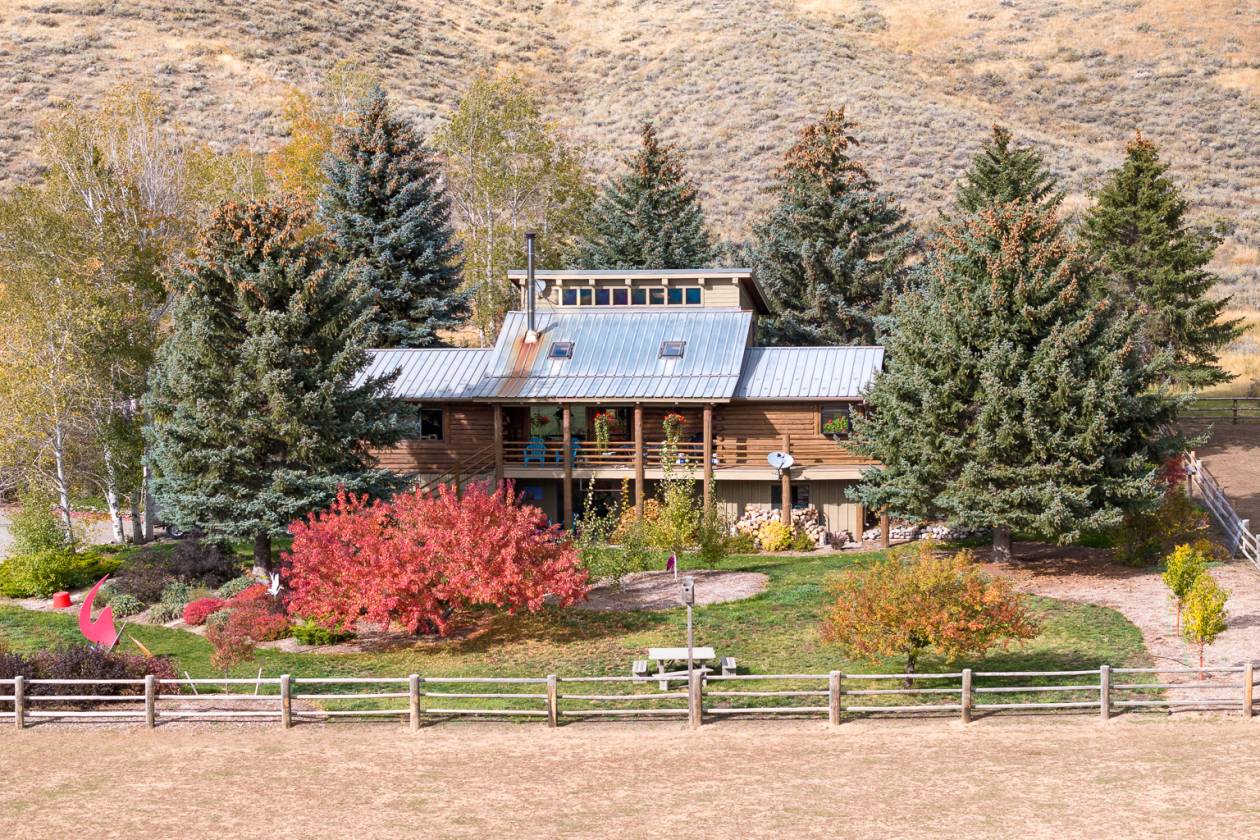 Horse Property for sale.