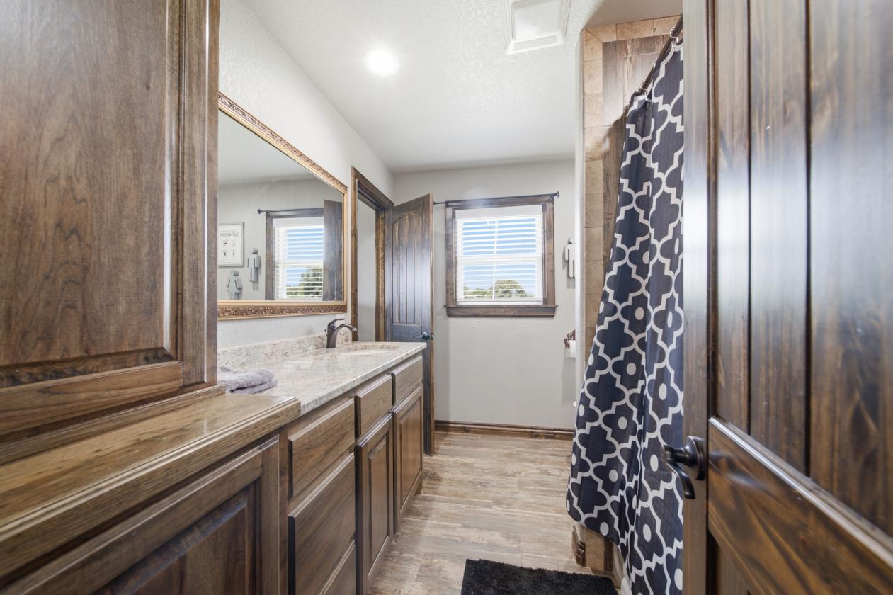 Executive Southwest Home - photo 23