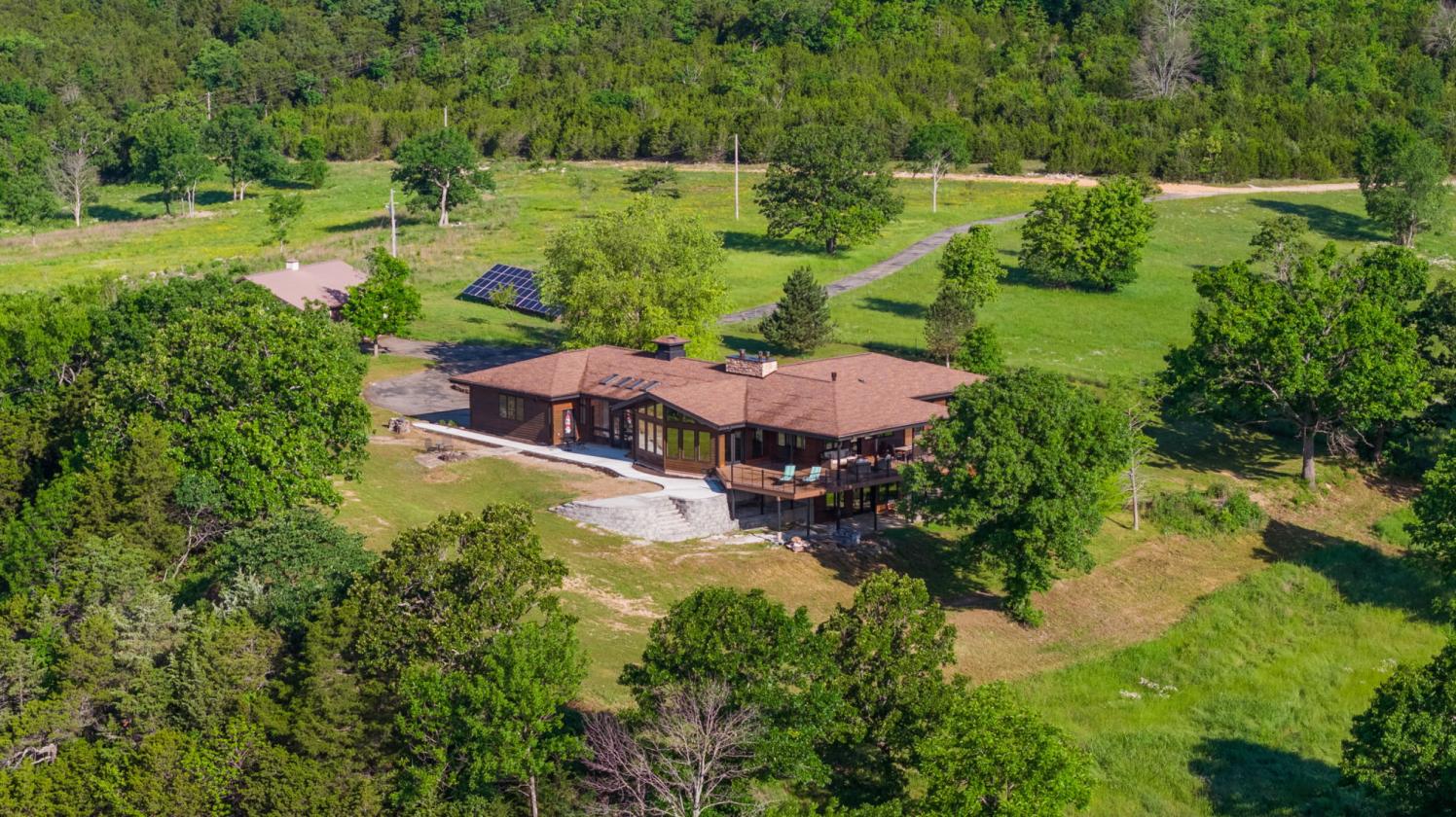 Remodeled Lakefront Horse Property with VIEWS! - photo 2