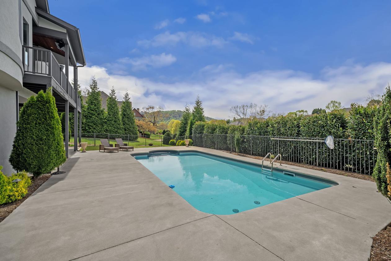 Luxury Home with Equestrian Lifestyle Access - photo 4