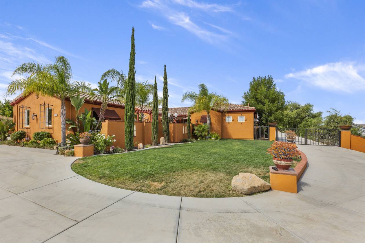 Horse Ranches For Sale in Murrieta Riverside County, Riverside County