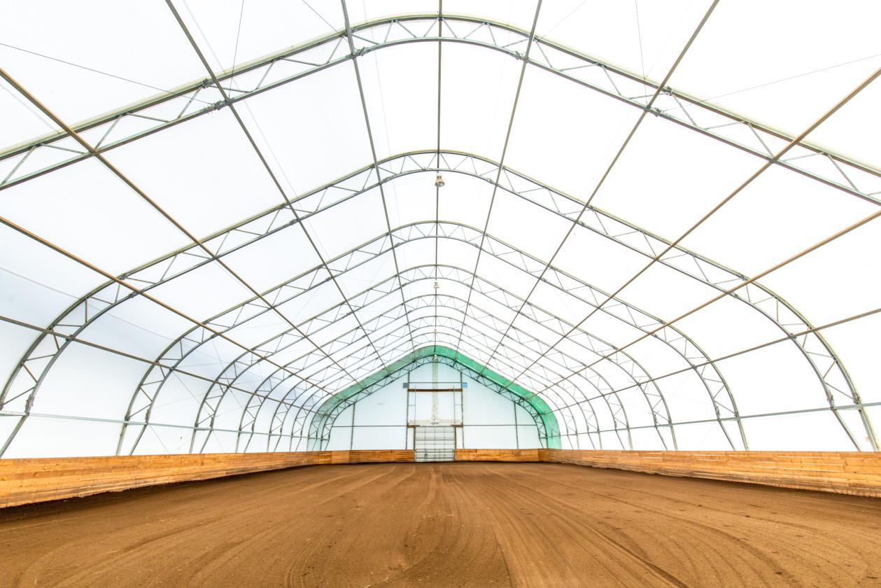 Luxury Equestrian Acreage - indoor/outdoor arenas - photo 18