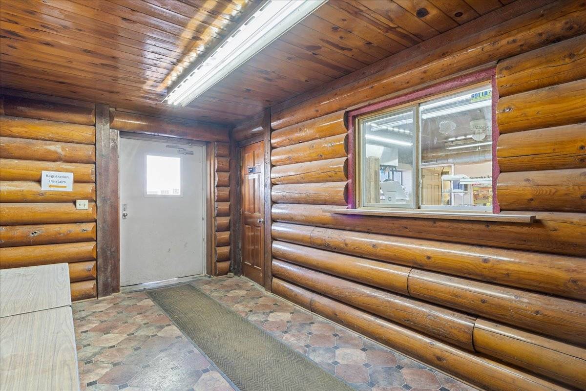 59.3AC, Irrigated Pasture, Indoor Arena, and Home - photo 7