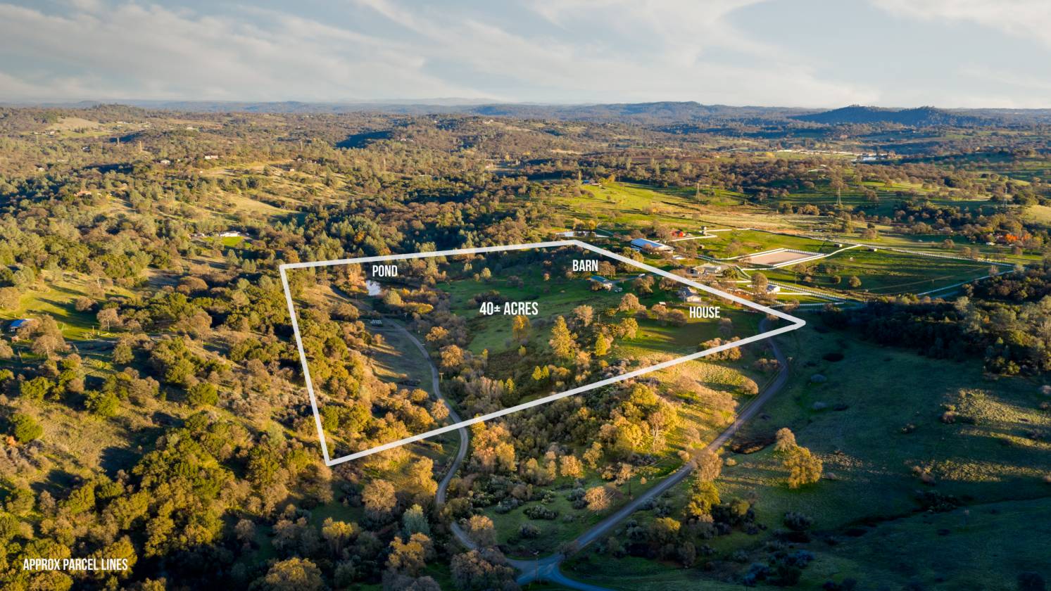 80 acre w/ 3-4 homes, 2 barns & 2 arenas +++ - photo 29