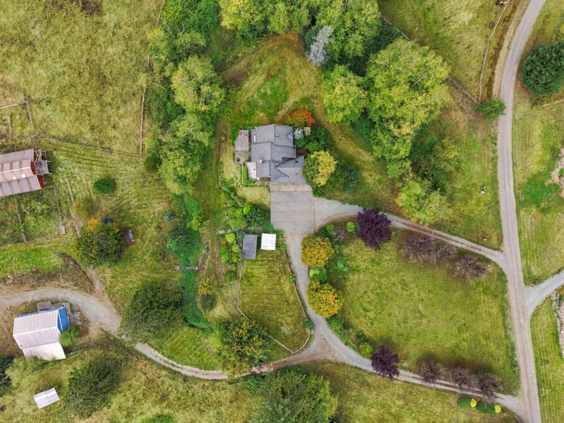 14.69-Acre Horse Property with Barn, Shop & Creek - photo 5