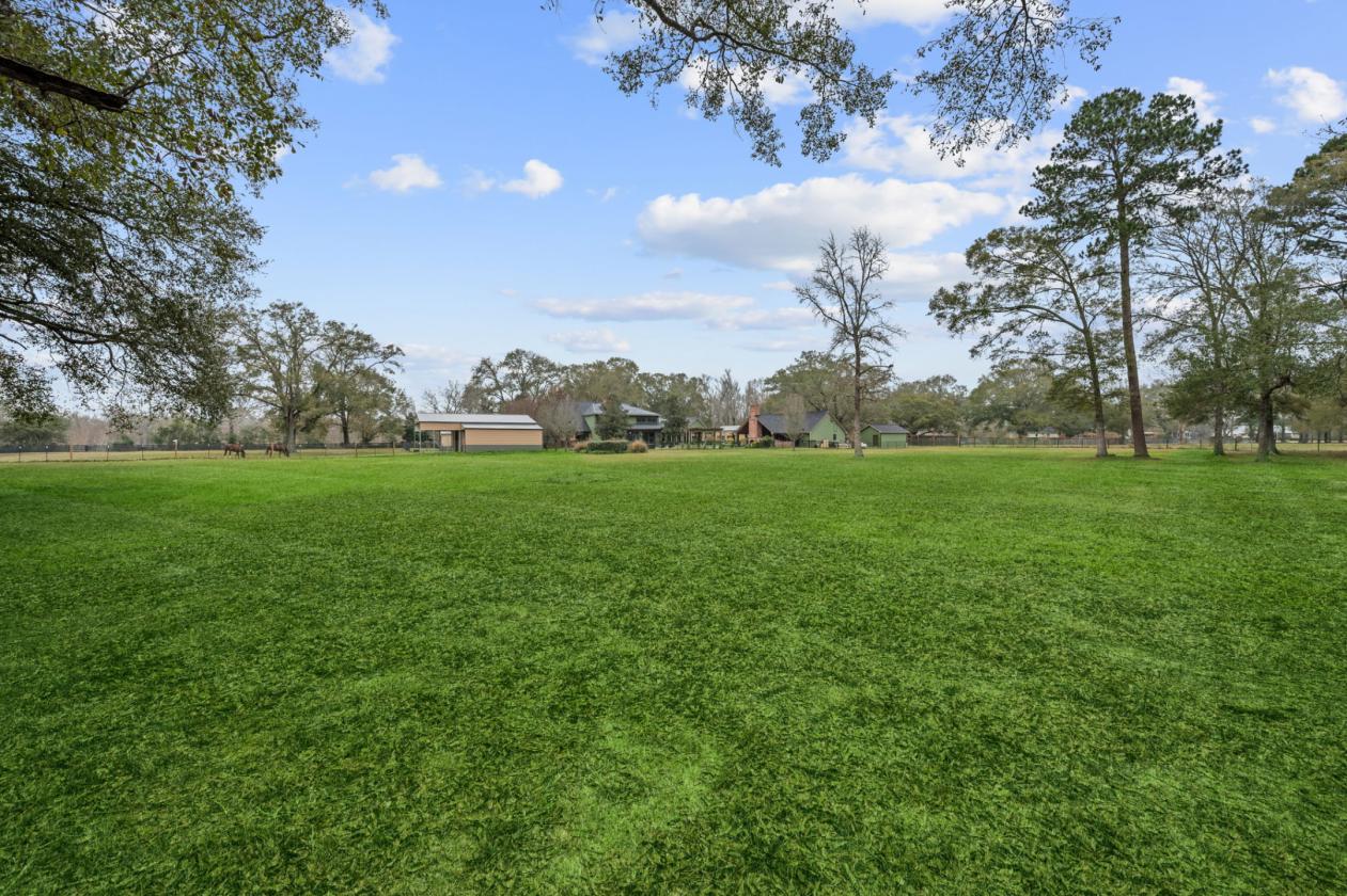 Extraordinary Luxury Equestrian Retreat on 7.1 AC - photo 28