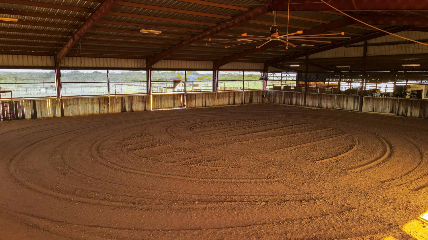 Premiere Cutting Horse Facility in Taylor County - photo 14
