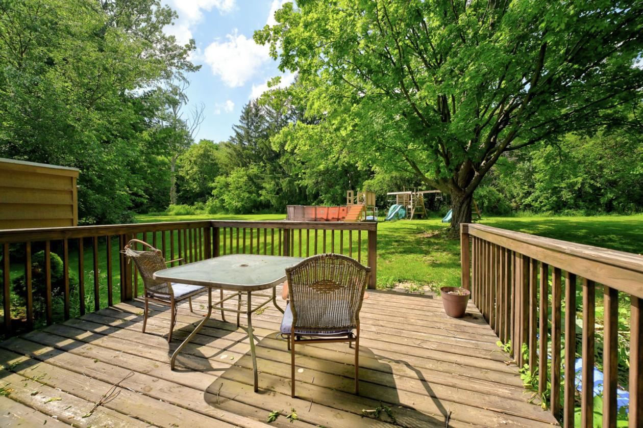 Private Country Oasis on 7.5 Acres - photo 13