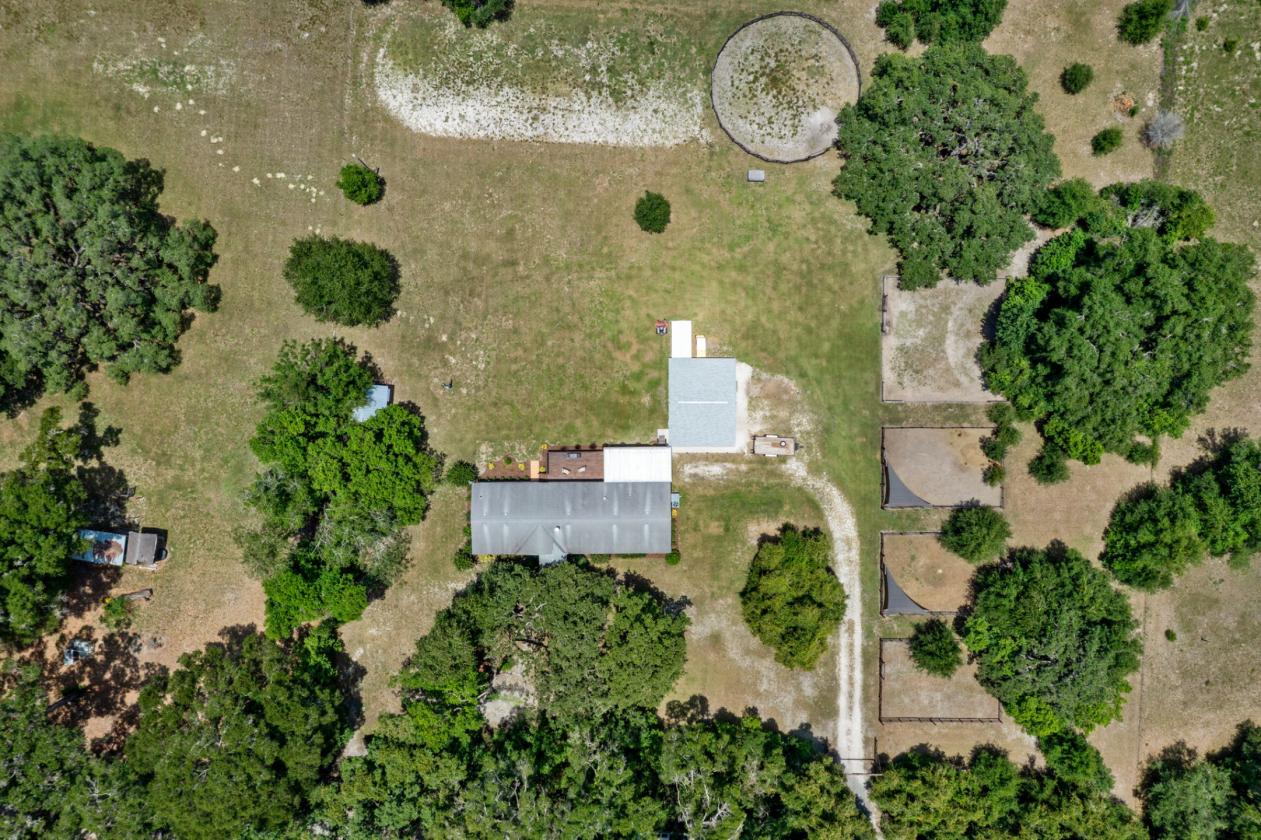 Equestrian opportunity on 2.5 AG-zoned acres - photo 23