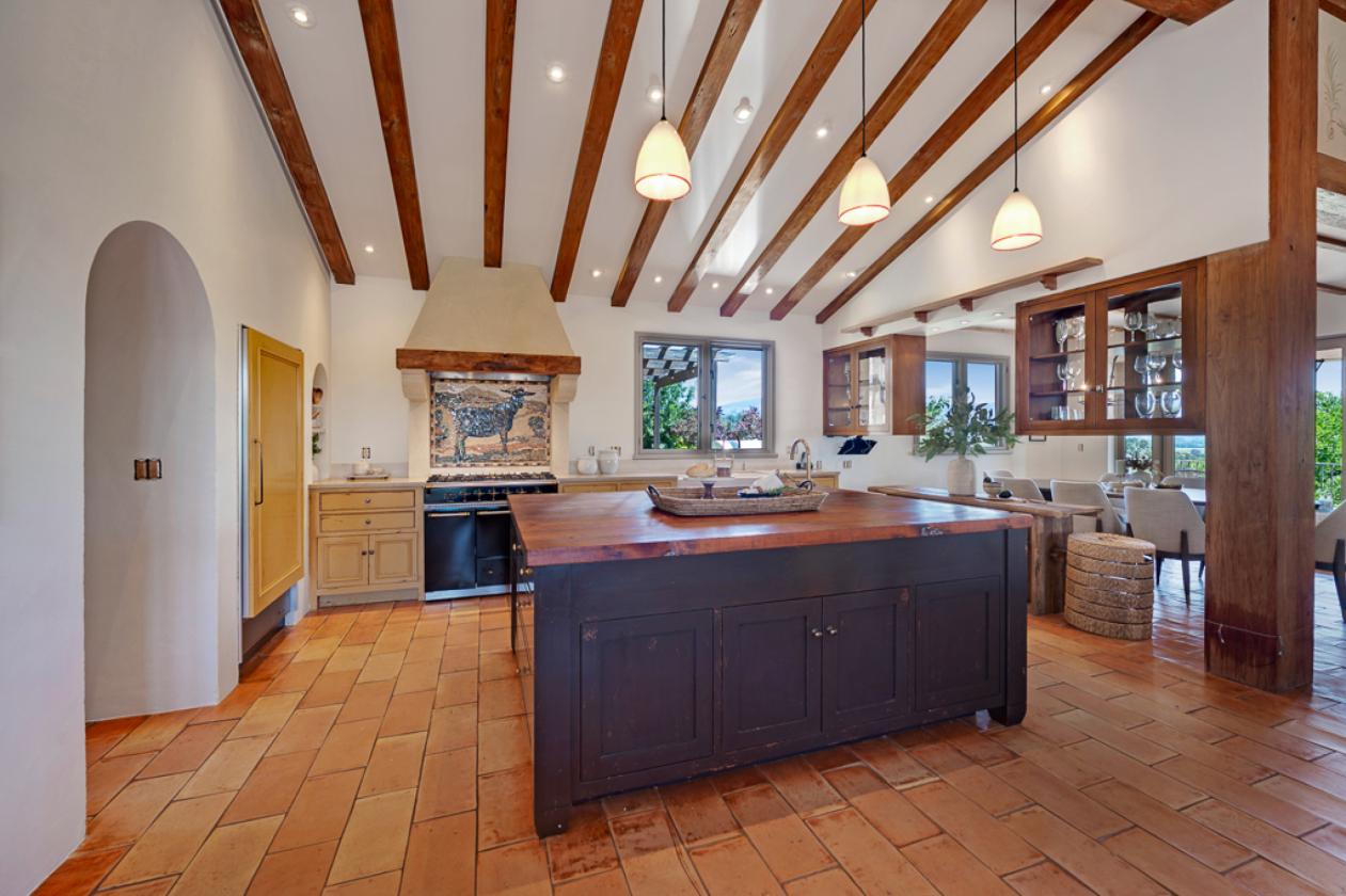 Equestrian potential estate - photo 6