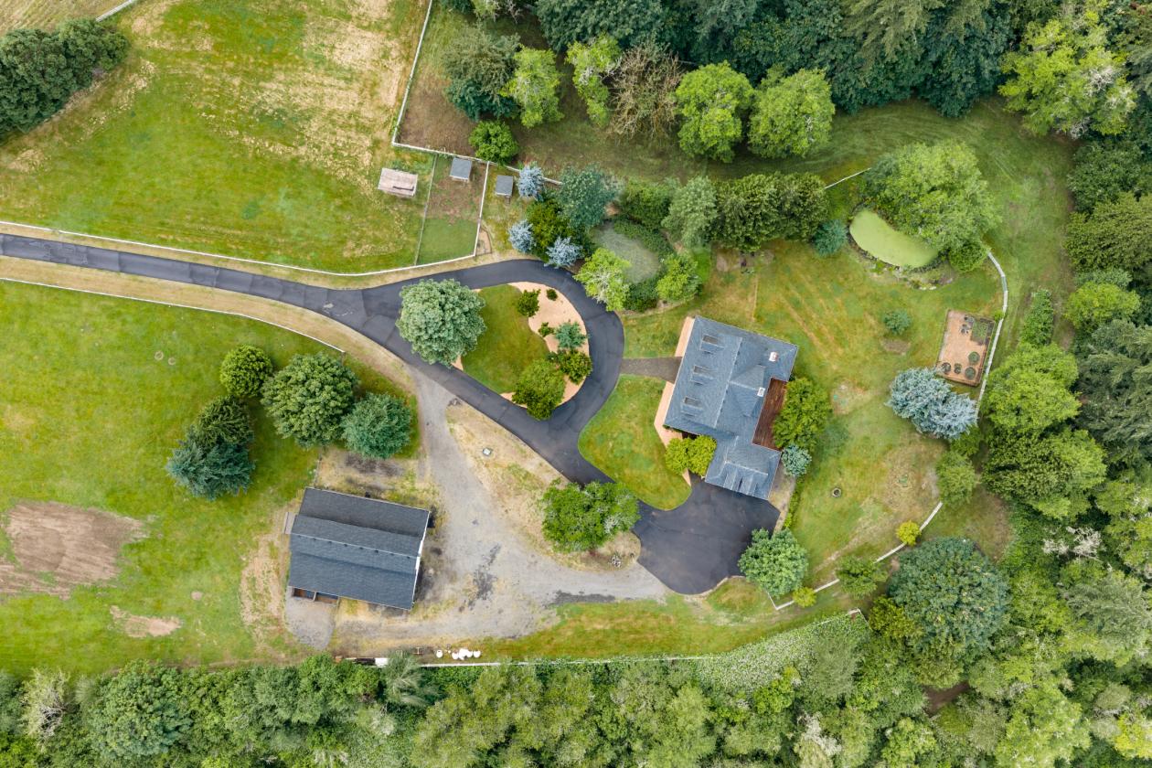 PNW Country Home w/Equestrian Foundations - photo 23