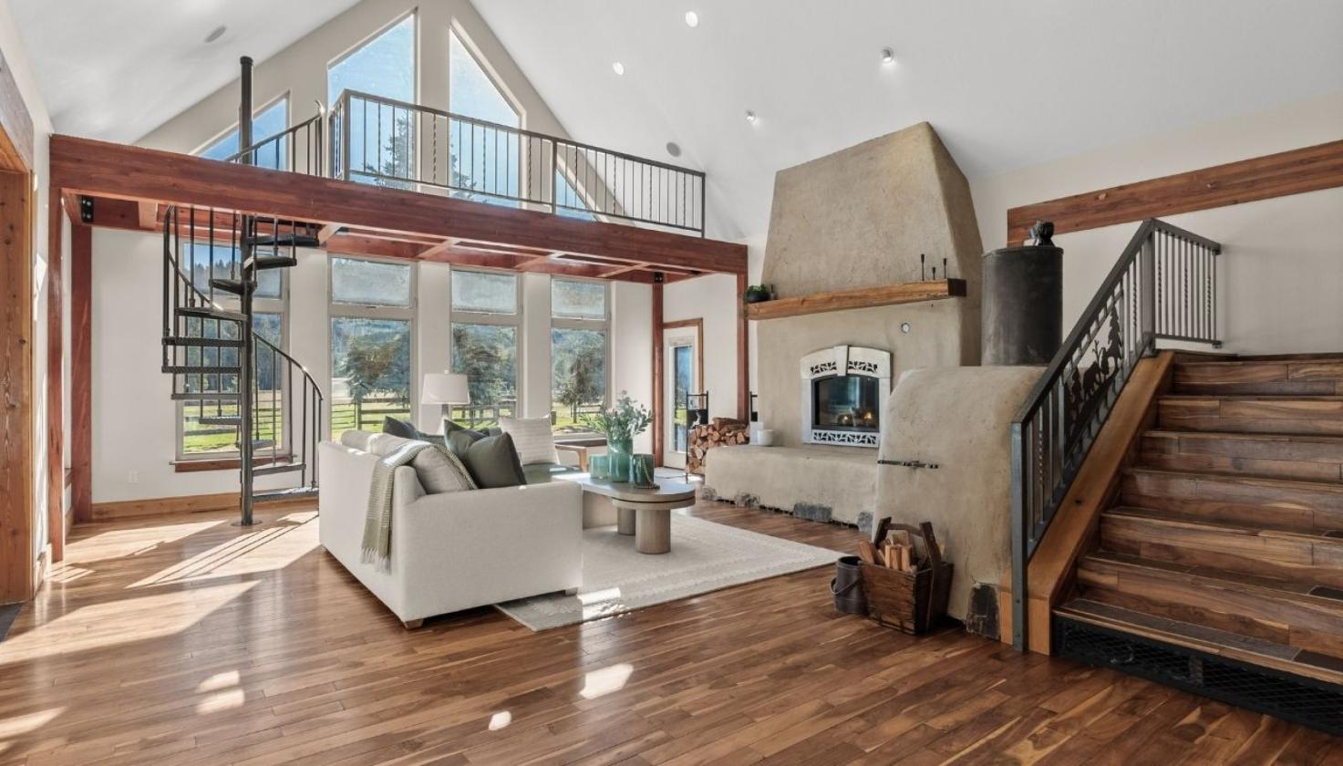 Built for Horses. Designed for Living. - photo 11