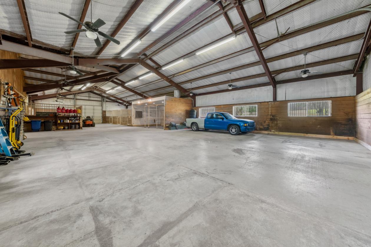 Beautiful Equestrian Ranch - photo 21