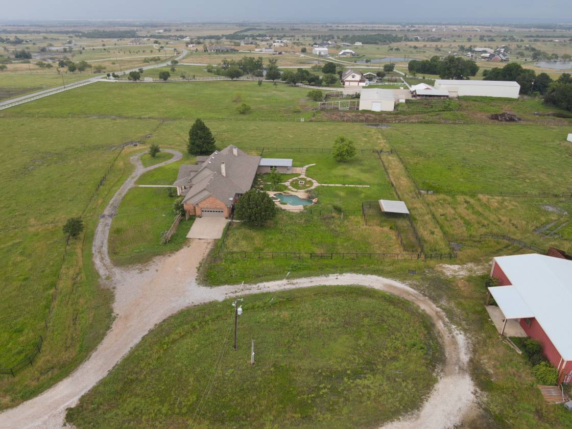 Horse Property for sale.