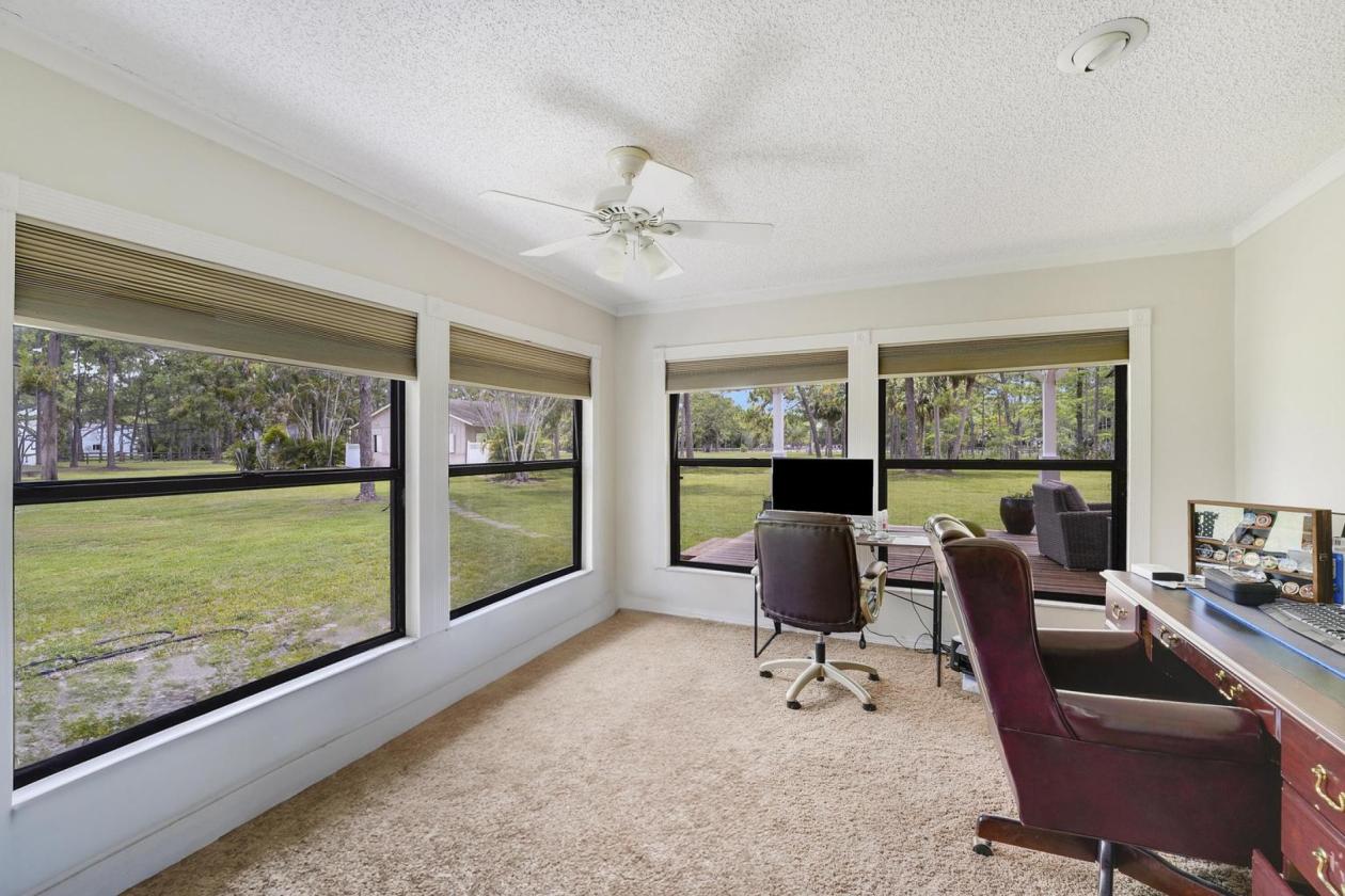 Highly Desired Caloosa Property - photo 9