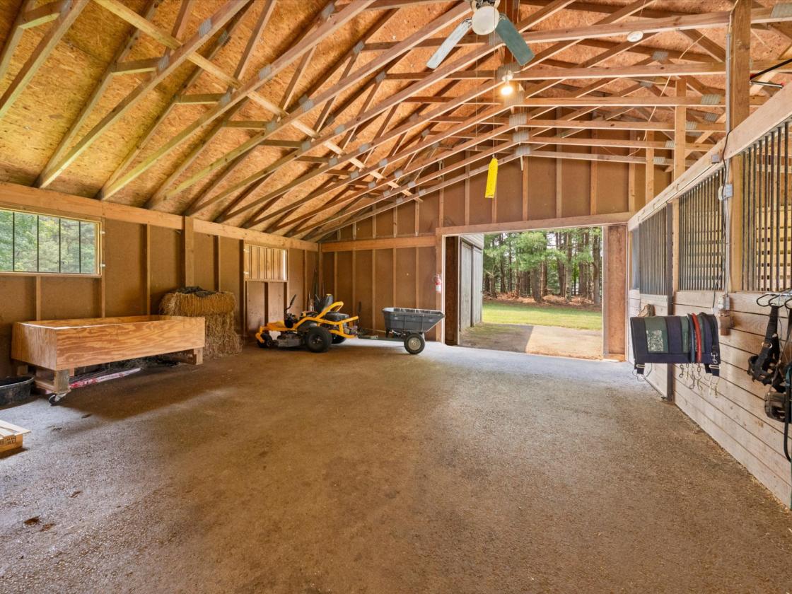 Turnkey 11.5-Acre Horse Farm - photo 14