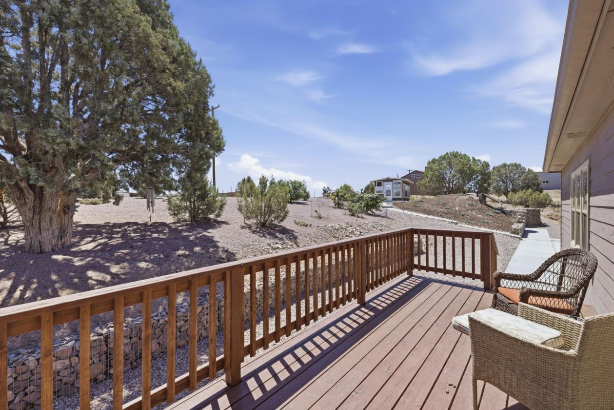 Immaculately Maintained Homestead - photo 18