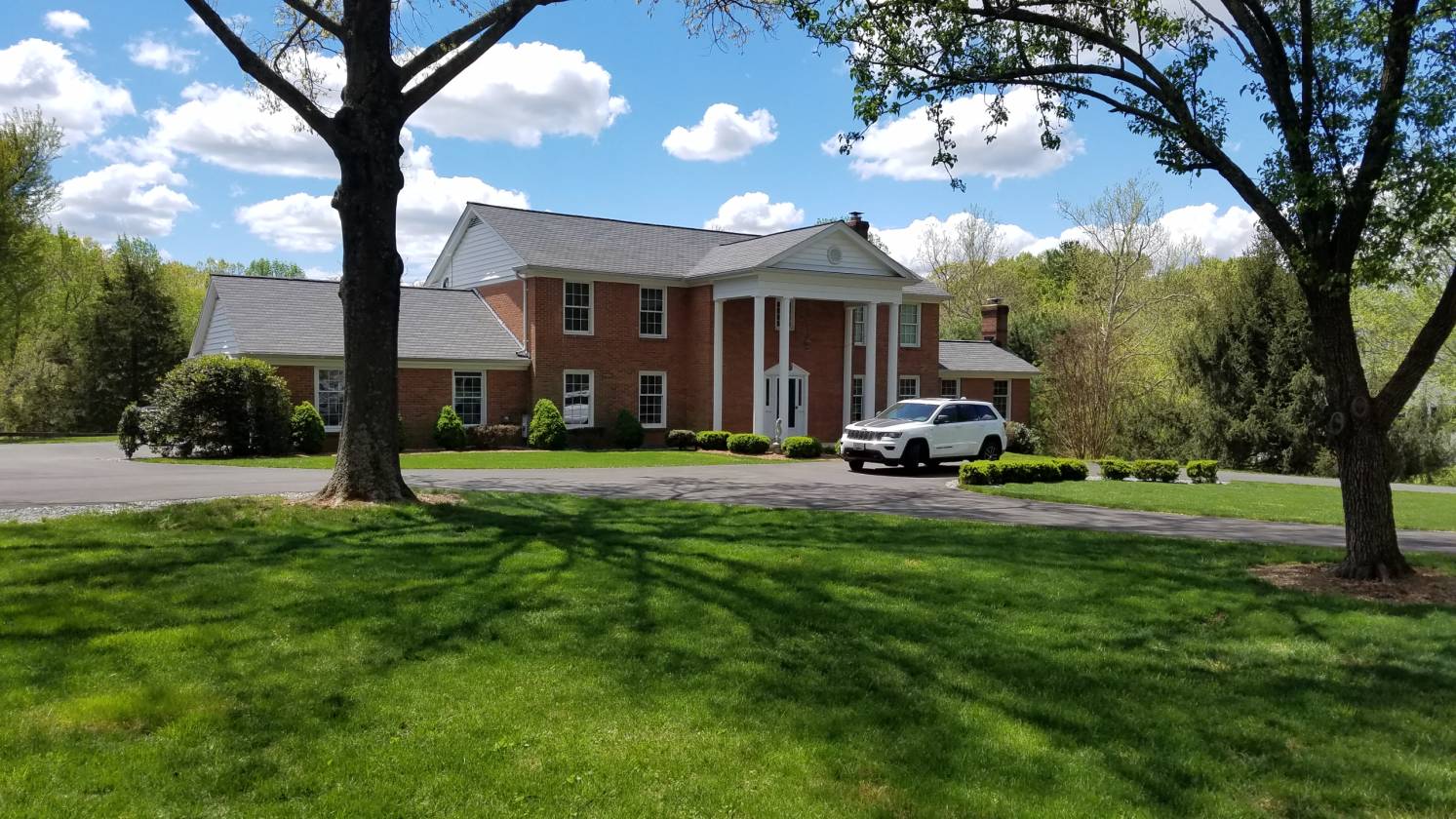 Beautiful MultiDimensional Farmette Near Washington DC Germantown