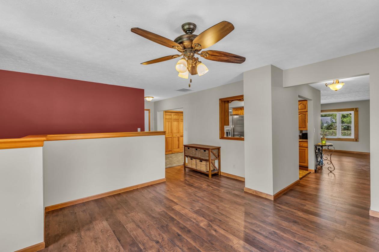 Horse Lover’s Paradise | 5+ Acres, Barn, Arena - photo 19