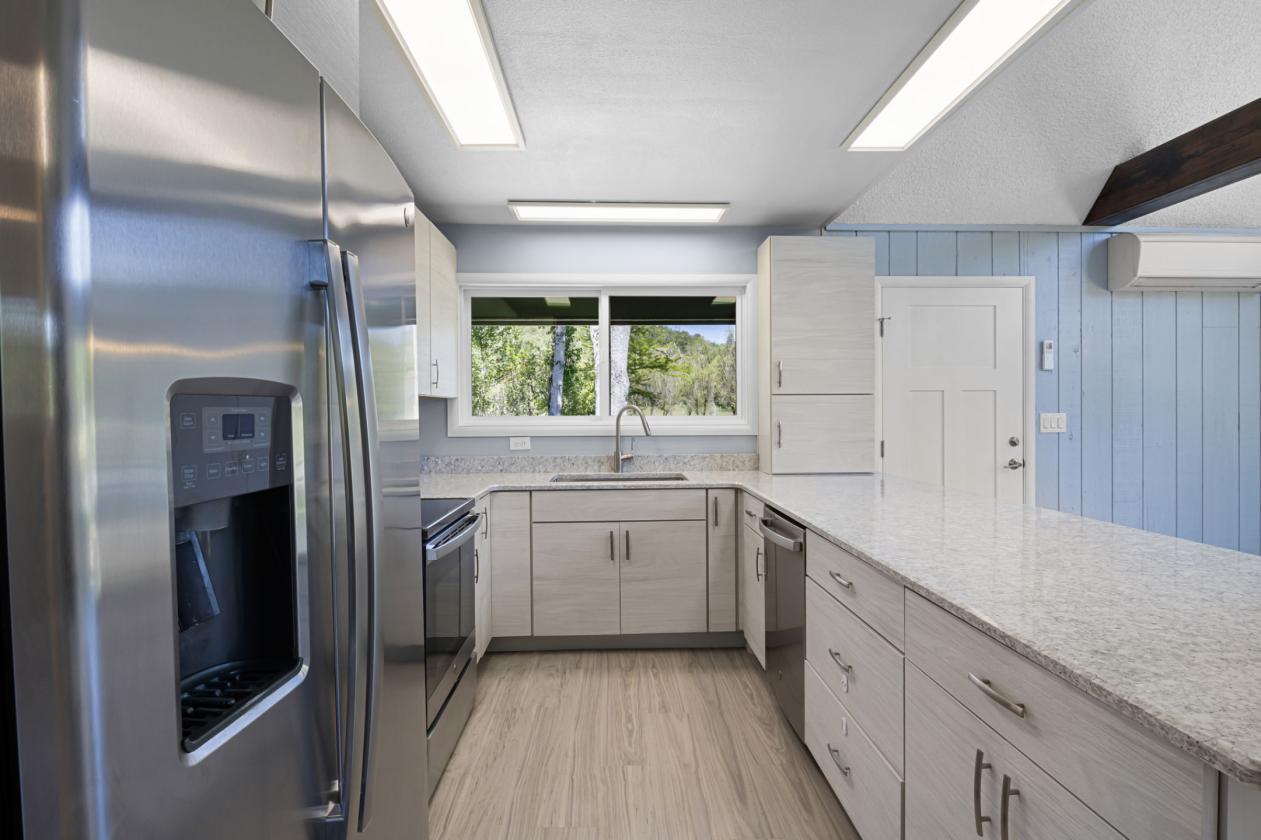 5 Acre horse property, fully remodeled home! - photo 21