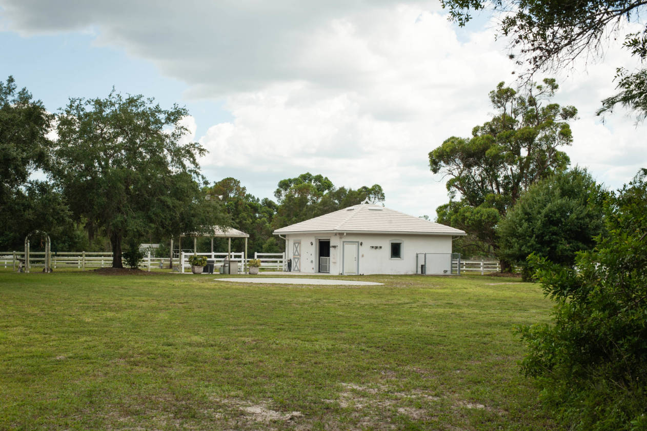 14.78 Acre Equestrian Estate in the heart of Fort Myers,... Fort