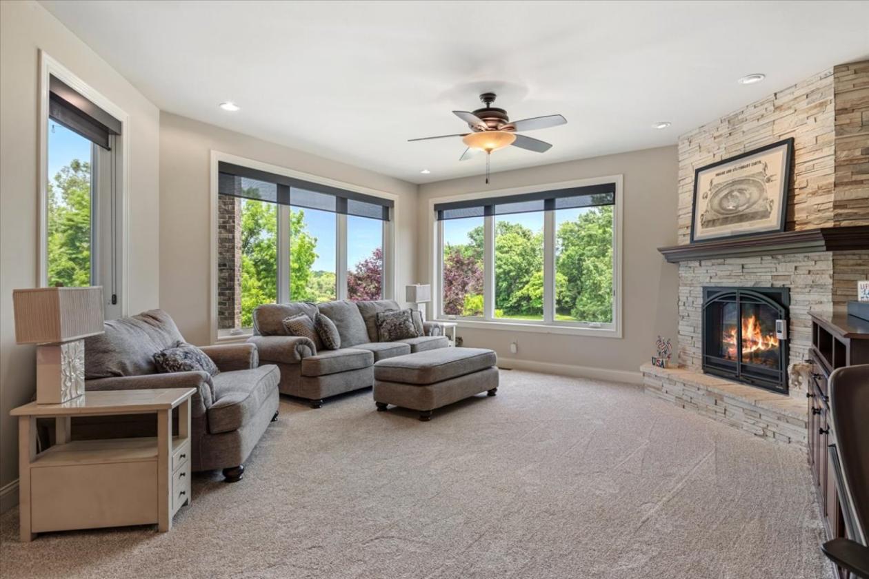 14.3 Acre Equestrian Estate | Indoor Arena | Ponds - photo 24