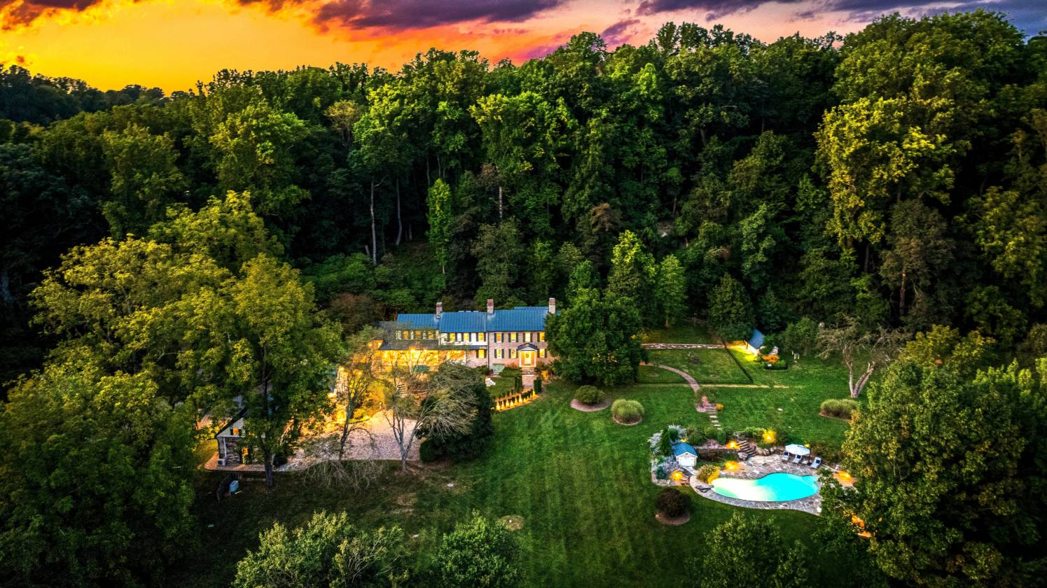 Horse Property for sale.