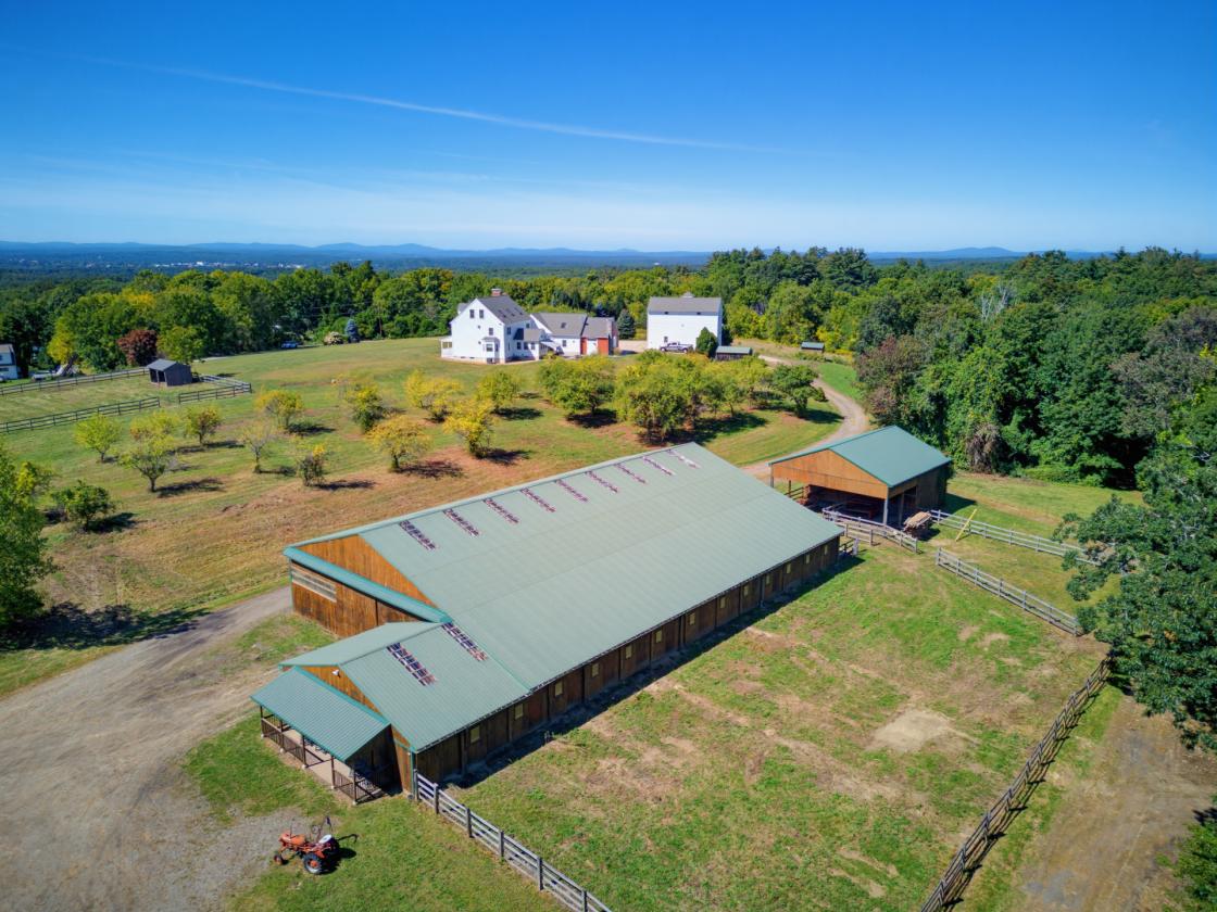 Equestrian Estate with endless possibilities - photo 1
