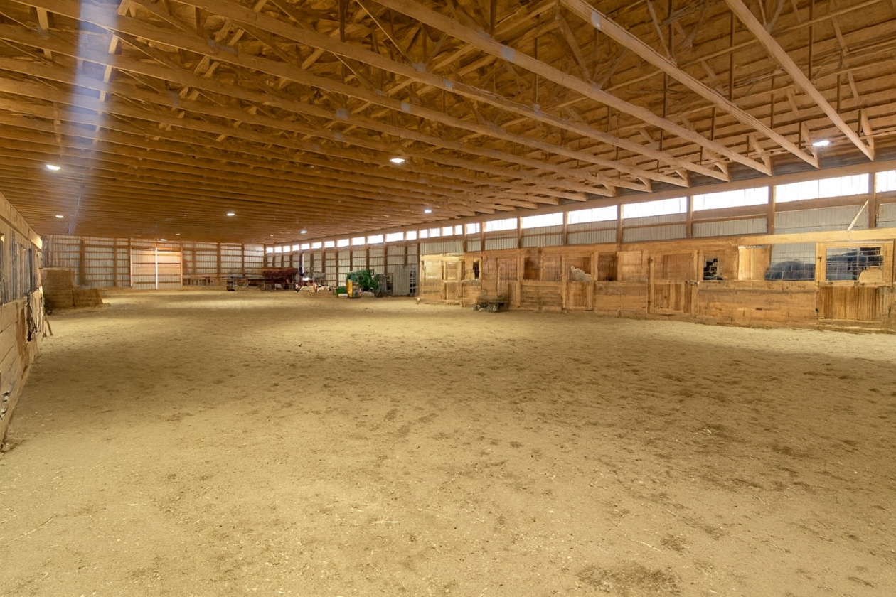 12 Acre farm with additional land available - photo 3