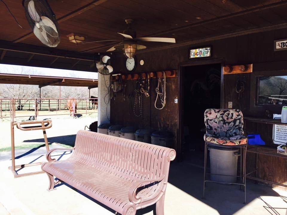 One of a Kind Horse Facility Located in a Quiet,... Laveen Village
