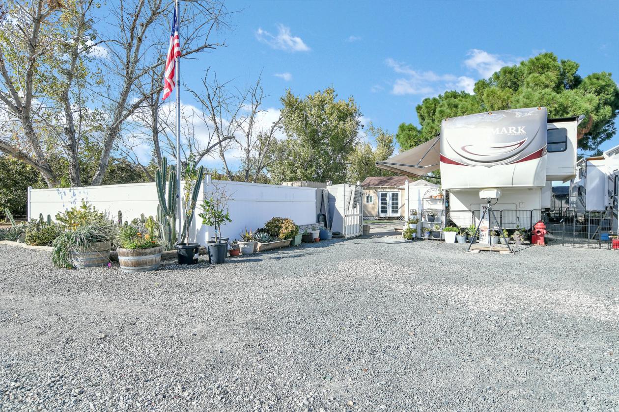 Brentwood 10 Acres with Custom Home, Covered Arena - photo 22