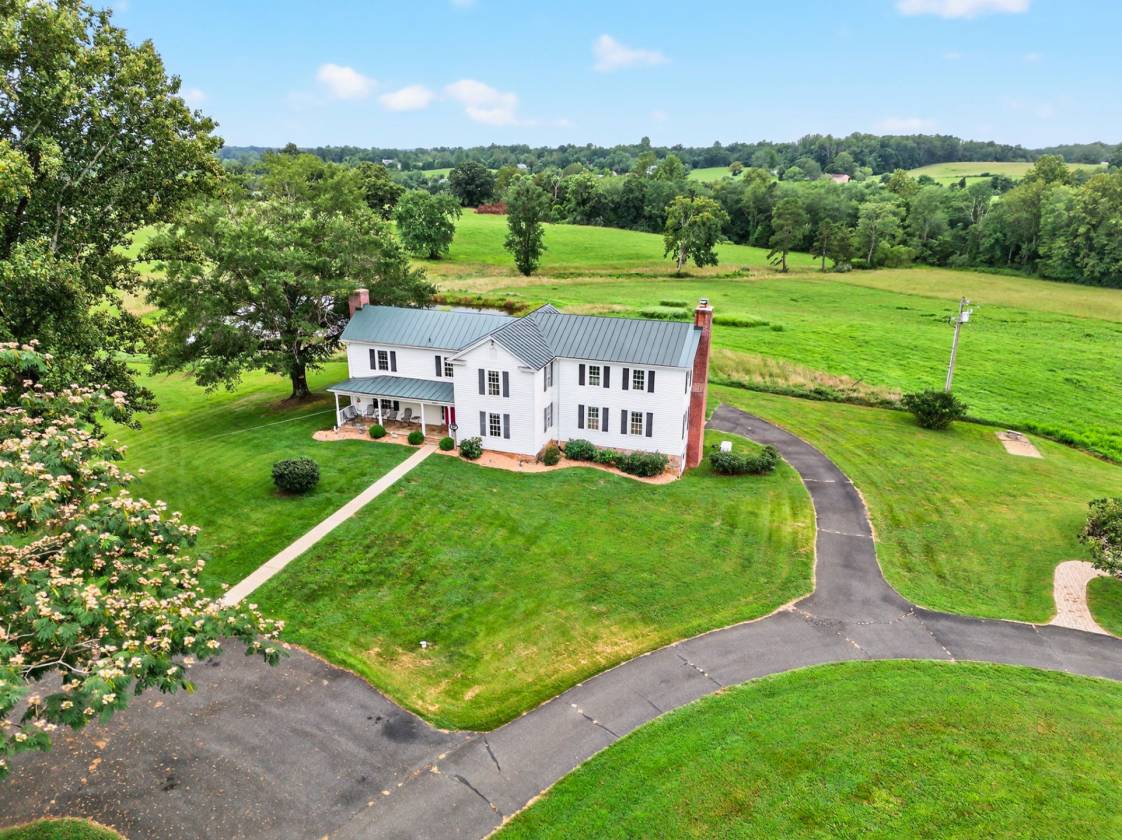 Horse Property for sale.