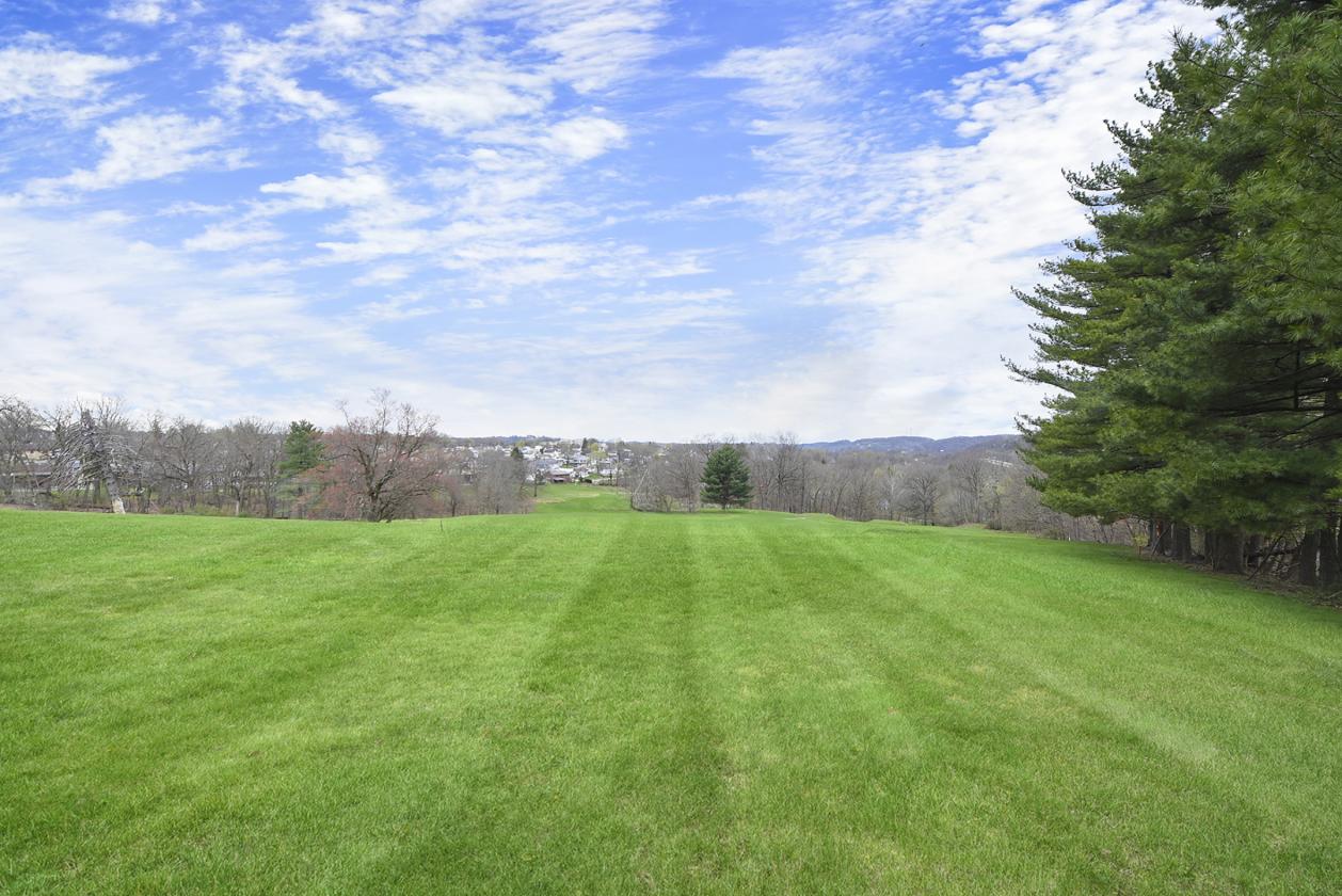 86 acres,  English Estate, Former Golf Course - photo 23