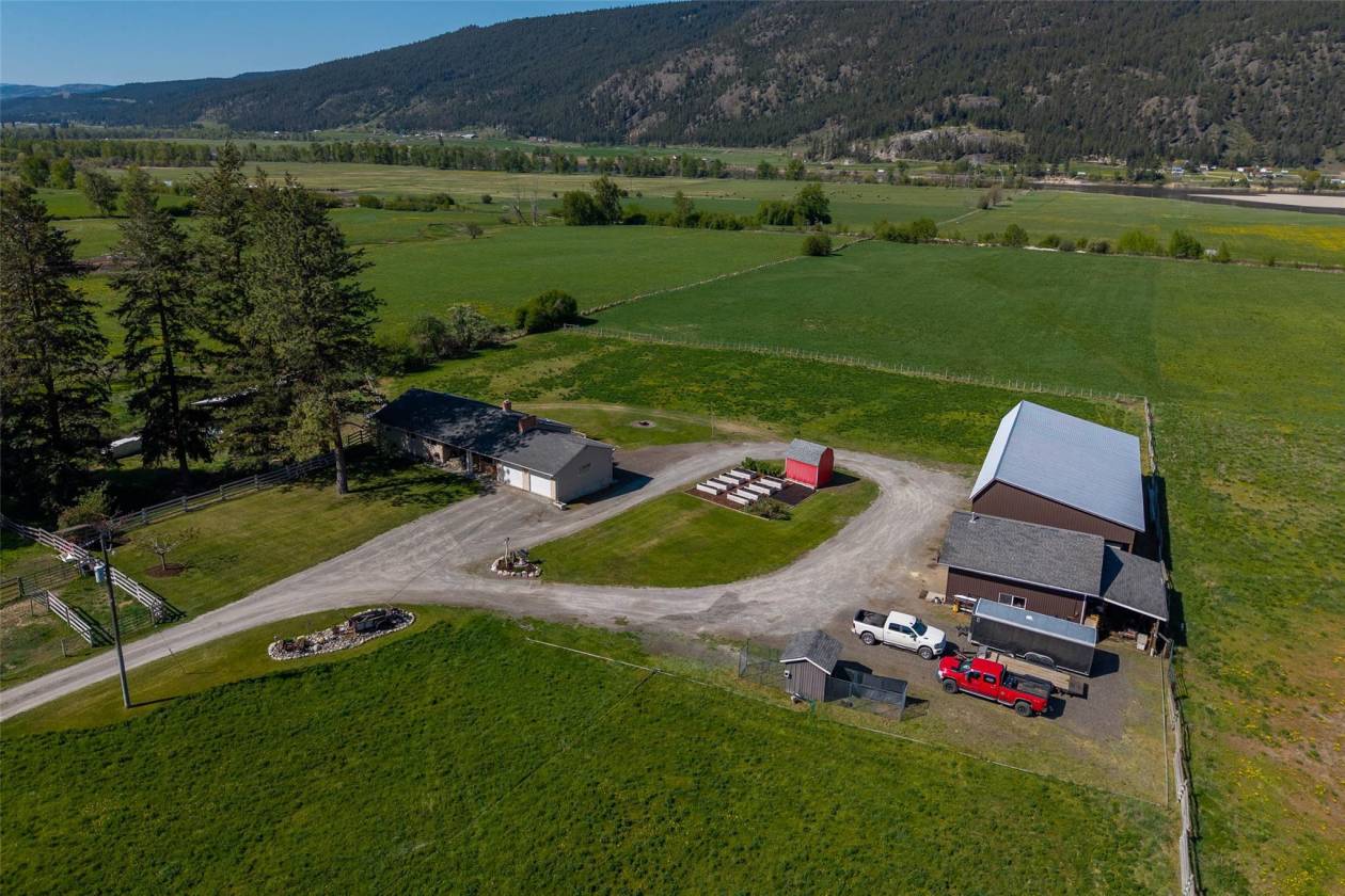 Horse Property for sale.