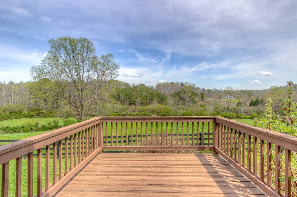 Equestrian Estate with TWO Custom Homes & Five Stall Barn... Ball Ground, Cherokee County