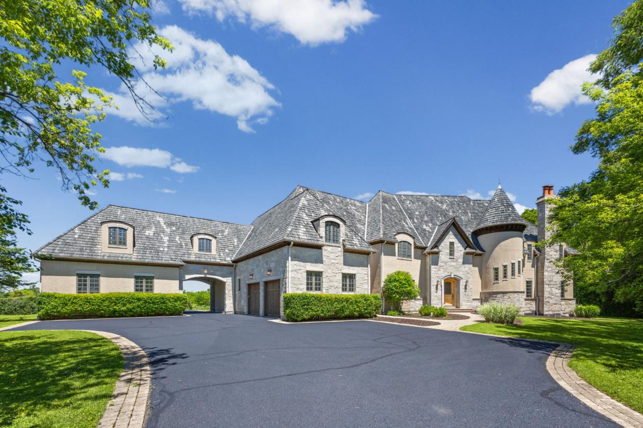 Luxury Estate with Equestrian Potential - photo 1