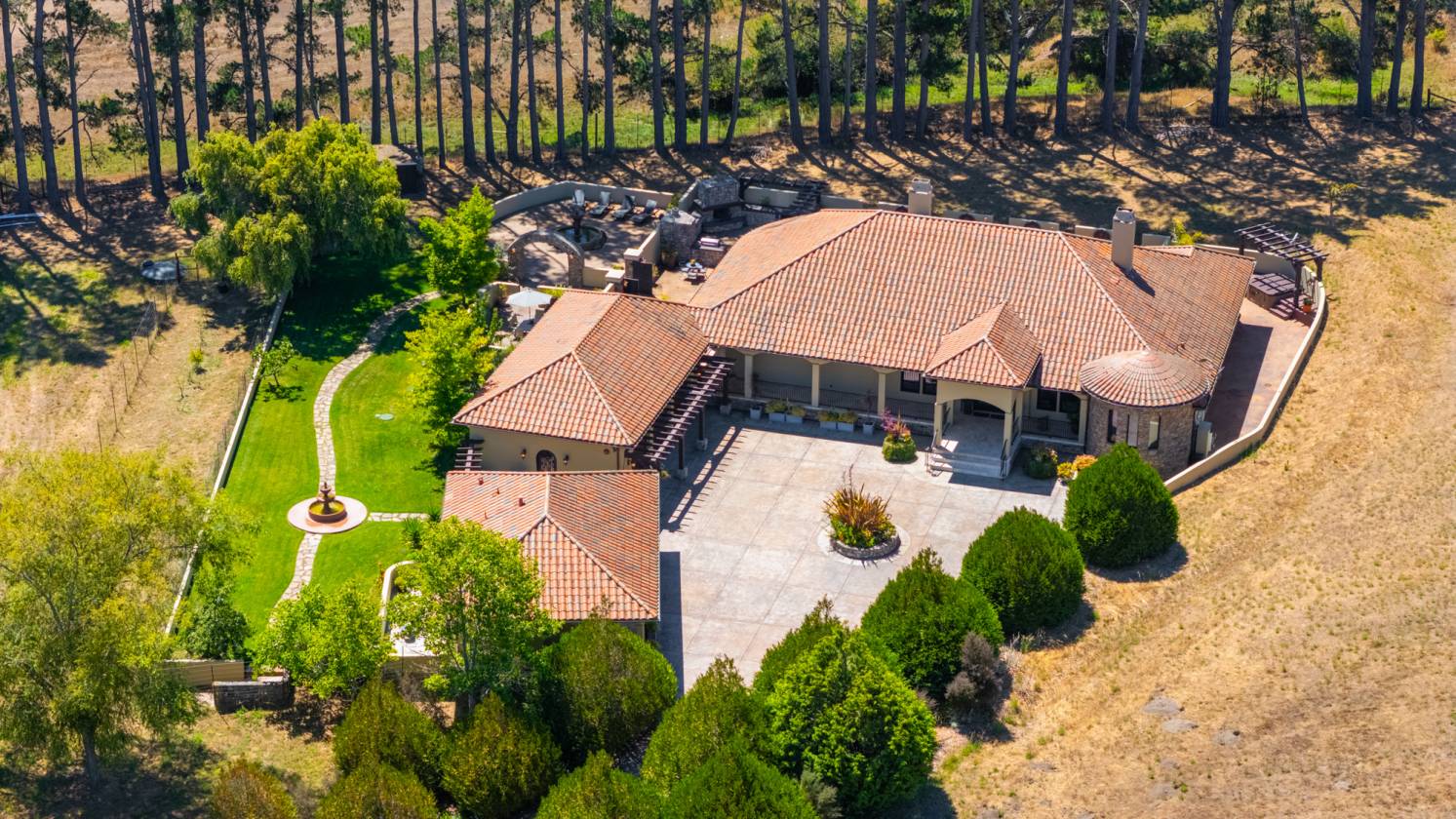 Horse Property for sale.